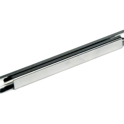 T064 - Tube carré coupe