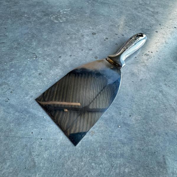 LEVEL5 COUTEAU 4" 10 CM