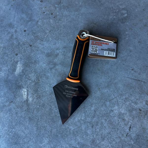 SPATULE POUR SERRAGE ANGLE